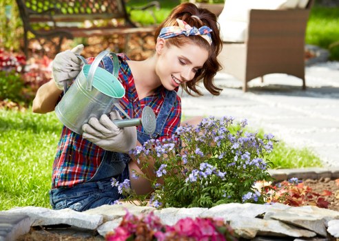 Experienced Gardeners Hackney team at work